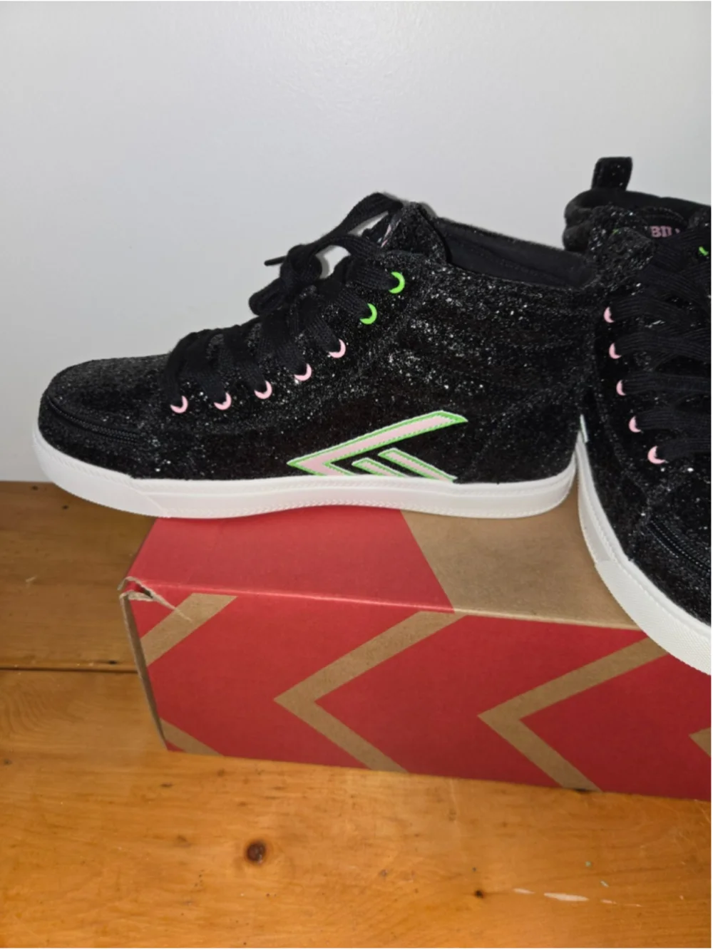 BILLY Footwear Wicked Black Glitz CS High Top Kids Shoes Size 7 M NEW